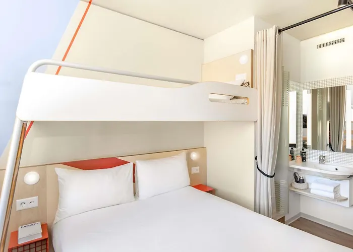 Ibis Budget Lugano Paradiso photo